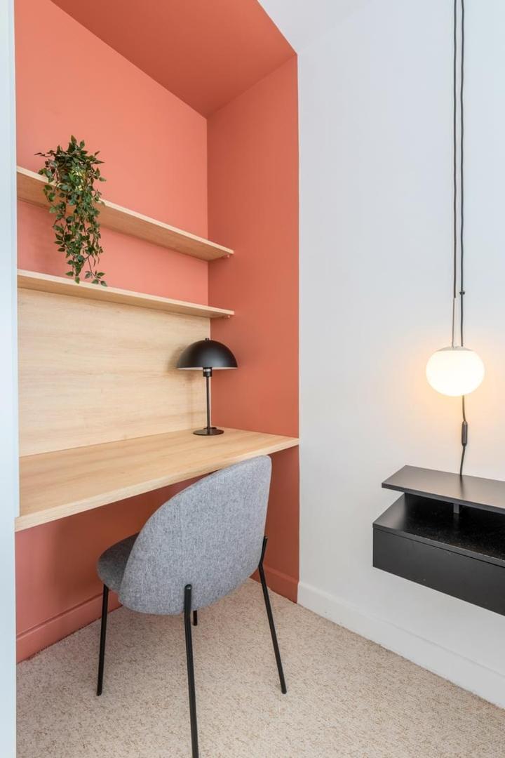 Large 130 M² 4-bedroom Appartement *